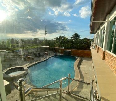 Santo Tomas Hotel | RedDoorz @ Piamonte Apartelle Santo Tomas Batangas