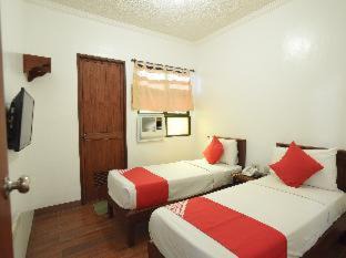 Talisay Hotel | RedDoorz Plus at Balai Sofia Bed & Breakfast Batangas