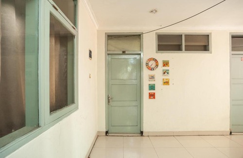 Bogor Tengah House | RedDoorz Plus near RS PMI Bogor
