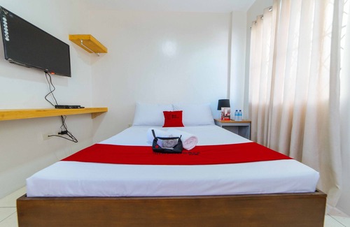San Fernando Hotel | RedDoorz Plus @ Sindalan San Fernando City