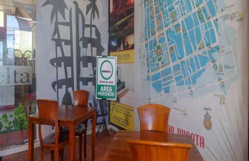 Yogyakarta House | RedDoorz Plus @ Timoho