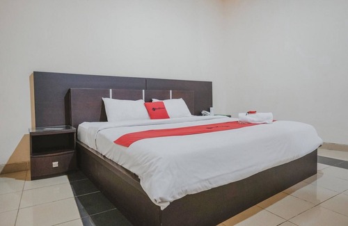 Jambi House | RedDoorz Premium @ Jalan Pal 10 Jambi