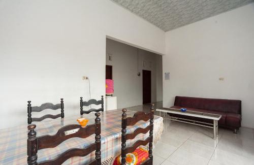 Rajabasa Hotel | RedDoorz Syariah @ Jalan Panglima Polim Lampung
