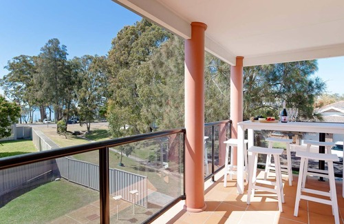 Soldiers Point House | Redman Views Unit 1 13 Redman Place
