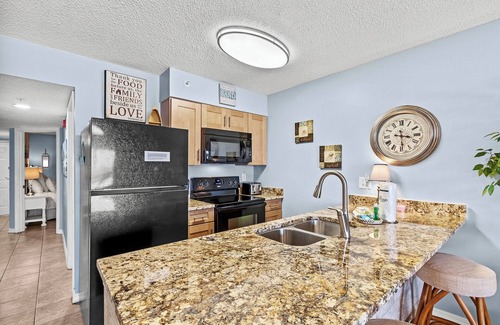 Gulf Shores Condo | REDUCED RATES Amazing 2nd floor Beach front condo next to Gulf Shores State Park