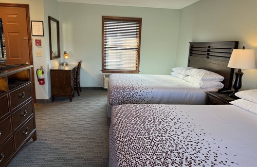 Colliersville Hotel | Redwood Inn & Suites Room #3 - impeccably clean motel between CDP & ASV