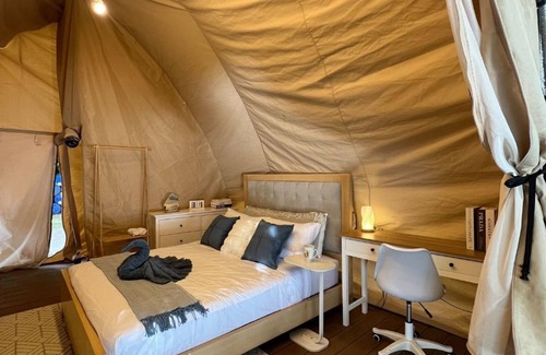 Kaputian Boat Rental | Reef Resort Unit B2