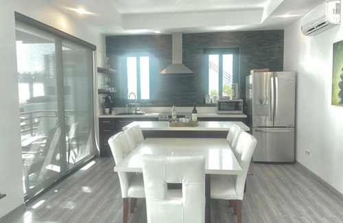 Caye Caulker Condo | Reef Daze, North Caye Caulker