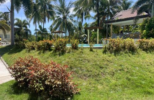 Pilar Resort | Reef Waters Resort