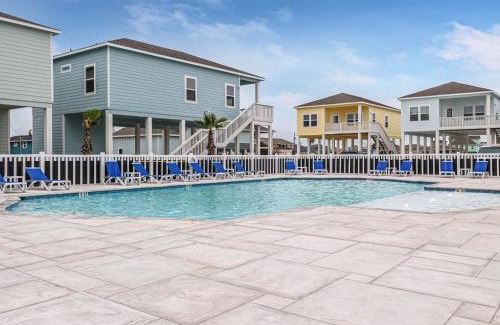 Rockport House | Reel Inn Relax