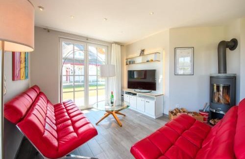 Fuhlendorf House | Reetdachhaus am Bodden mit Sauna, cleaning included