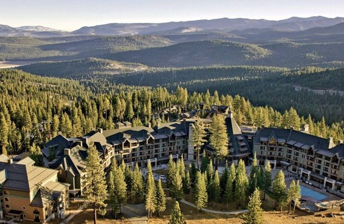 Truckee Condo | Refined and spacious three bedroom at Ritz Carlton Club, Lake Tahoe, Ski Resort!