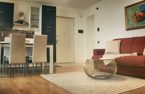 Castellammare Apartment | Refined apartment in a historic building in the heart of town
