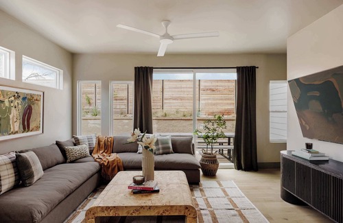East MLK House | Refined Luxury Austin Escape | Hot Tub