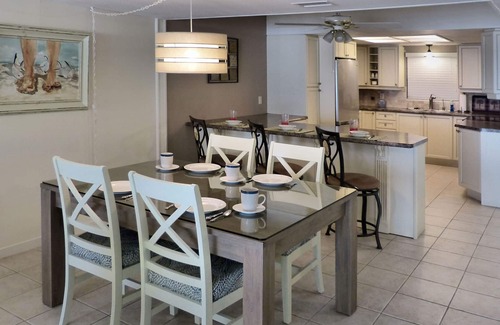 Indian Rocks Beach Condo | Reflections on the Gulf - Beachfront Condo with Stunning Gulf Views! Discounted