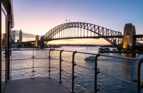Kirribilli Apartment | Reflections - World Class 360 Harbour Views!