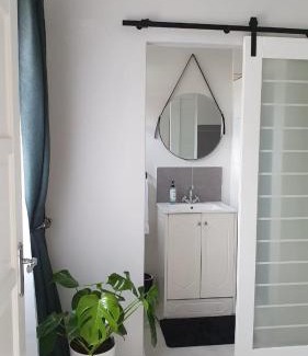 Edenvale House | Refresh Cottage Near OR Tambo Airport & Edenvale