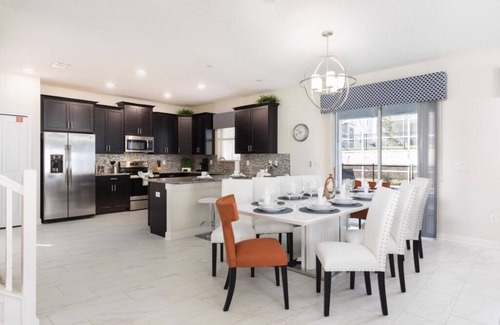 Davenport Condo | Refreshing 6 Bed Pool Home with Game Room Pool/Spa