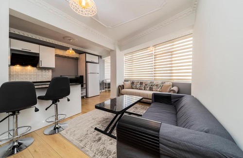 Kaleici Apartment | Refreshing Flat Close to Kaleici in Muratpasa