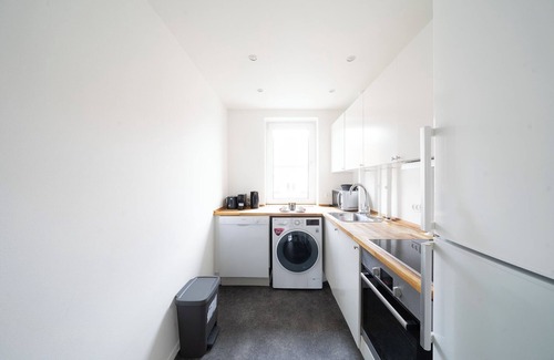 Amager Apartment | Refurbished 2-BR apartment close to the airport - 144
