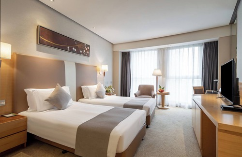 Jinqiao Hotel | Regal Jinfeng Hotel