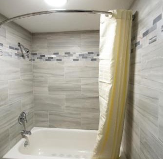 Talbot's Corner Hotel | Regency Inn & Suites