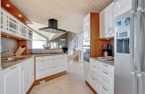 Spøttrup House | "Regnwald" - 400m to the fjord by Interhome