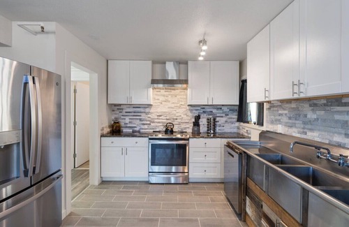 Montrose House | Reign Wild Ranch Retreat in The San Juan Mountains