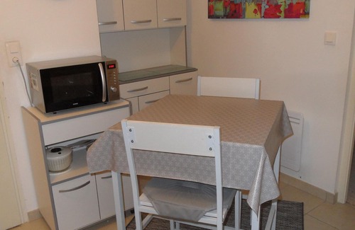Berru Apartment | Reims - 2 rooms Le Sophro'logis & Bien-être