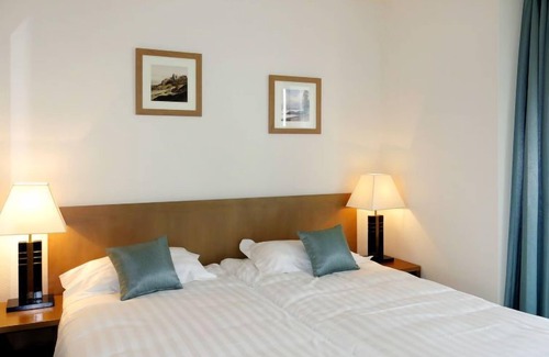 Saint-Malo Apartment | Reine Marine - T3 Balcon Lat. Mer by Interhome