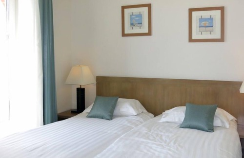 Saint-Malo Apartment | Reine Marine -T3 Face Mer by Interhome