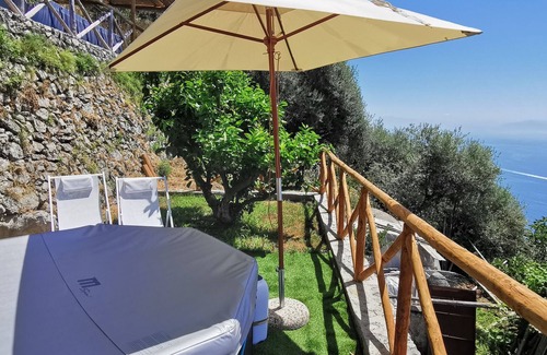 Conca dei Marini Apartment | Relais Amalfi Coast Sunset room