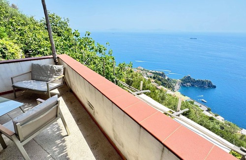 Conca dei Marini Apartment | Relais Amalfi coast Aurora room