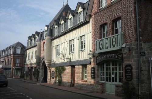 Veules-les-Roses Hotel | Relais Hôtelier Douce France