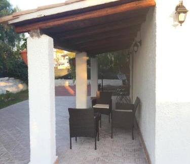 Fontane Bianche Villa | Relais Villa Simonetta with descent to the sea