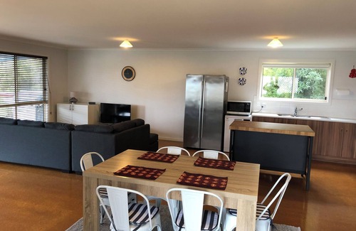 Loch Sport House | Relax and enjoy beautiful Loch Sport at our Lake and Sea Retreat