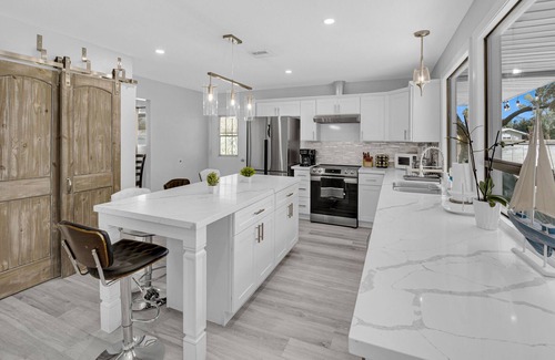 Las Vegas House | Relax and Recharge 15 minutes from the Las vegas Strip in a horse ranch house