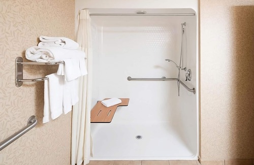 Kalispell Hotel | Relax and Recharge! Swimming Pool, FREE Parking, Pets are Welcome Here!