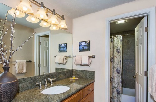 South Lake Tahoe House | Relax and Unwind! FREE Parking and Full Service Spa, Near Zephyr Cove Beach!