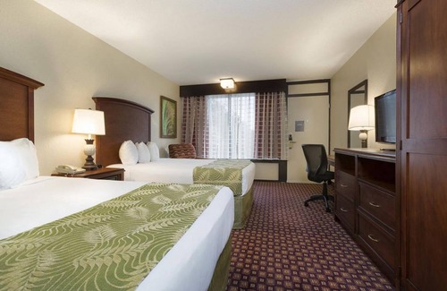 Florida Central Atlantic Coast House | Relax and Unwind! 4 Comfortable Units, Pool, Minutes From SeaWorld Orlando