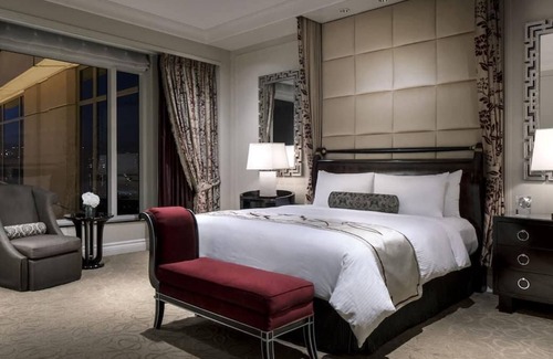 Las Vegas House | Relax and Unwind! Outdoor Pool, FREE Parking Near Shark Reef Aquarium!