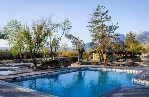 Genoa House | Relax at David Walley's Resort with Free WiFi, fireplaces and upscale amenities.
