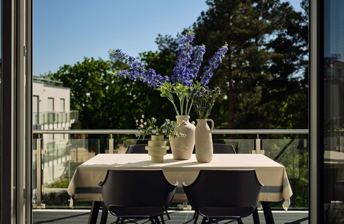 Zirchow Apartment | Relax at Pine Hill Resort: New, modern apartment B 6 with a view of the lagoon