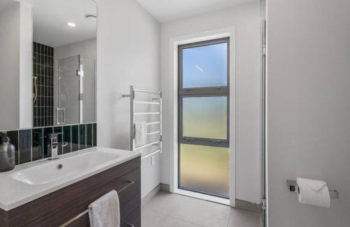 Hanmer Springs House | Relax at William Jones Place