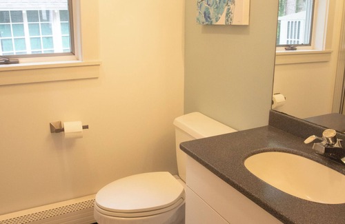 Kennebunkport House | Relax by the sea, 6 bedrooms near Goose Rocks & Dock Square