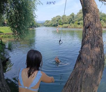 Metlika House | RELAX HOUSE Kolpa view Podzemelj