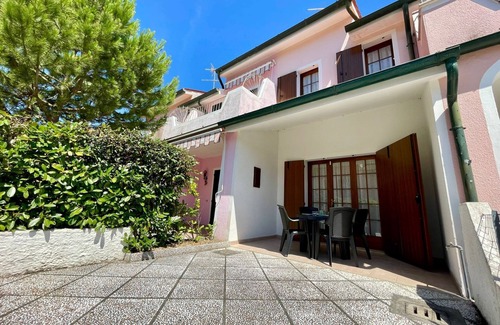 Porto Santa Margherita Villa | Relax in a bright villa in a quiet village