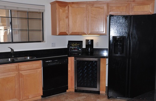 South Scottsdale Condo | Relax in beautiful and quiet Scottsdale condo. Heated pool/hot tub