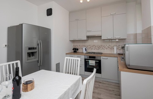 Zagvozd Apartment | Relax in the Dalmatian hinterland under the Croatian sun.