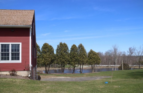 Torrington Other | Relax in The Farmhouse on a a beautiful land & pond